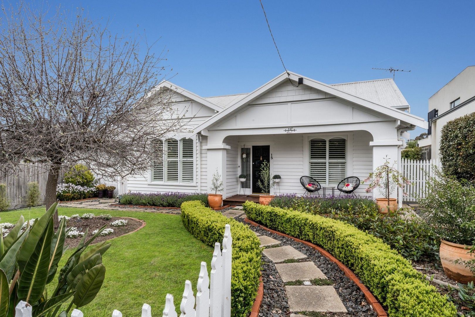 5 bedrooms House in 15 Orr Street MANIFOLD HEIGHTS VIC, 3218