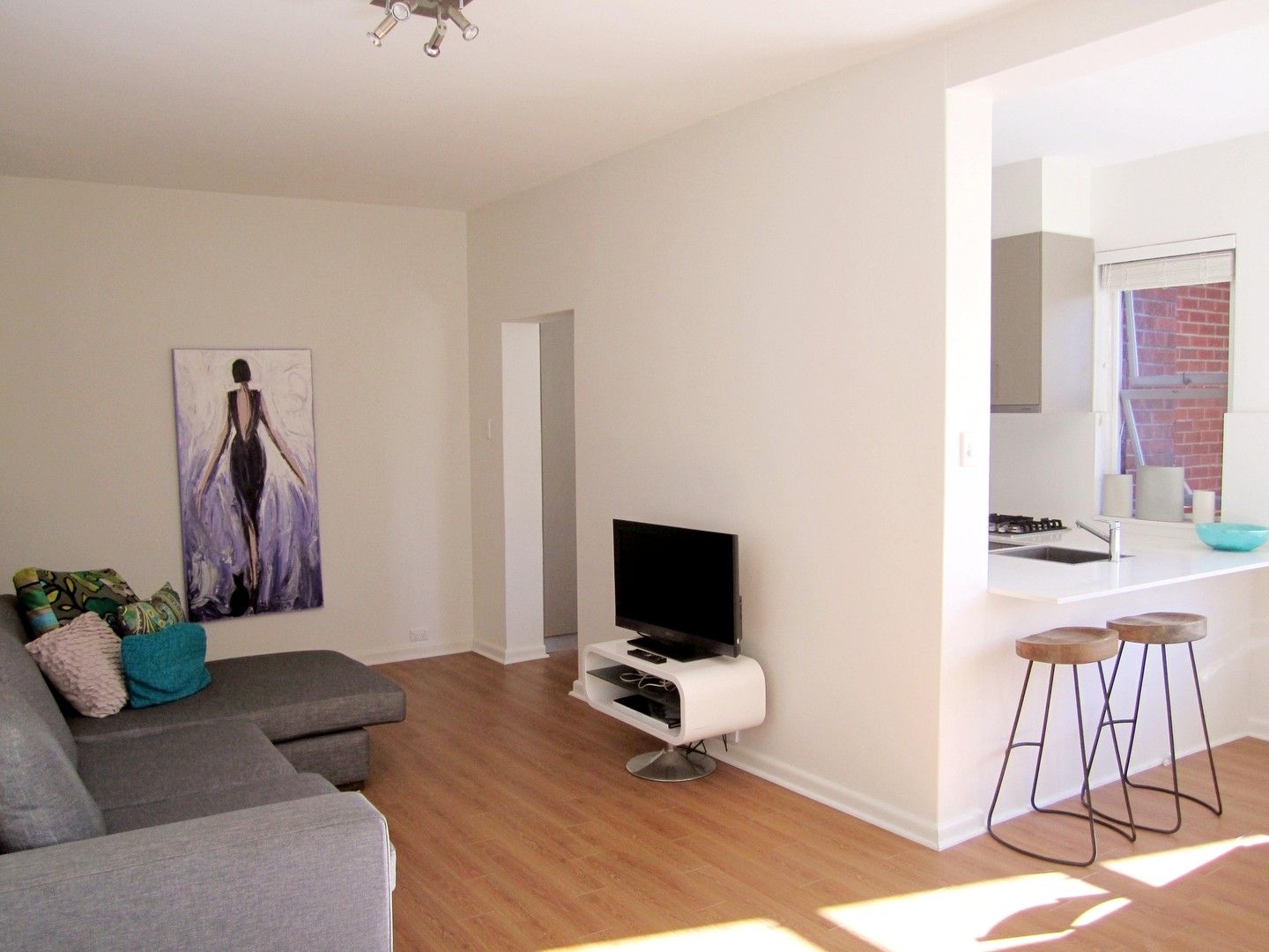 2 bedrooms Apartment / Unit / Flat in 11/6 Holt Street DOUBLE BAY NSW, 2028