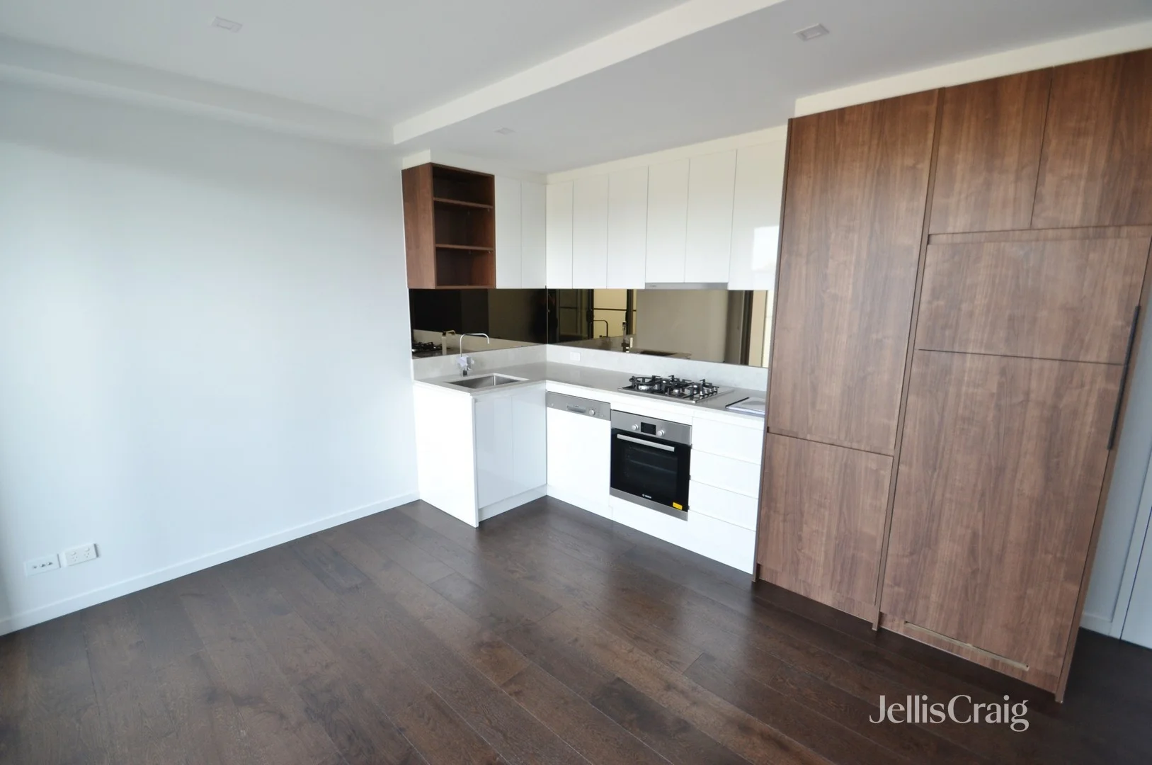 Additional image 2 of 207/1 Powlett Street, Heidelberg VIC 3084