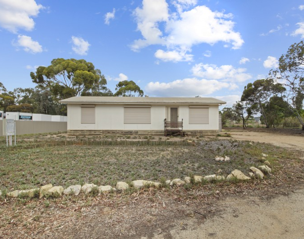 30 Murtho Road, Paringa SA 5340