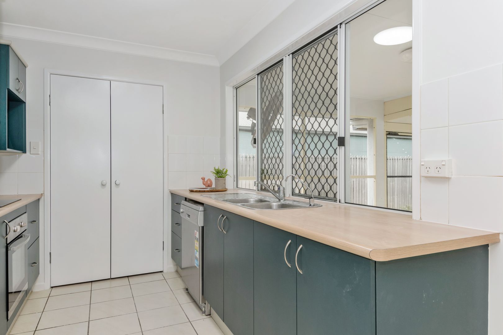 7 Gilby Court, Kirwan QLD 4817, Image 2