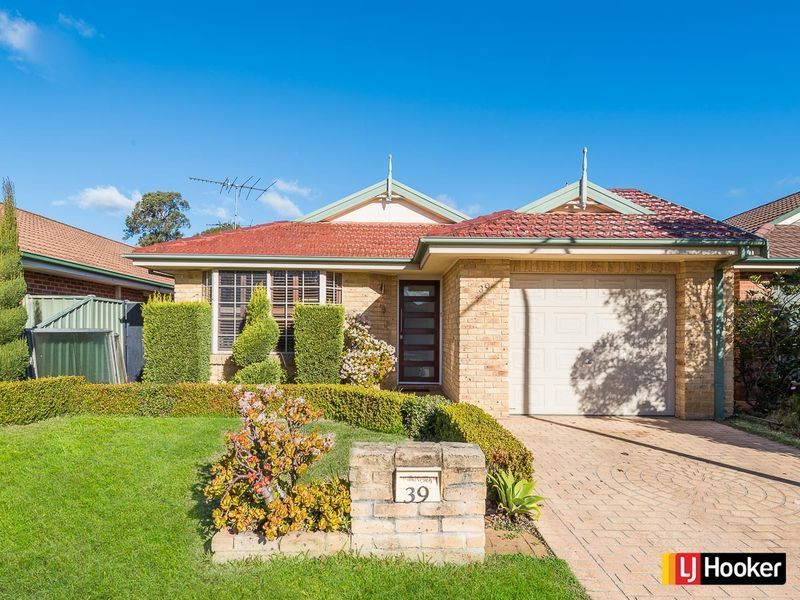 39 Lyndhurst Court, Wattle Grove NSW 2173, Image 0