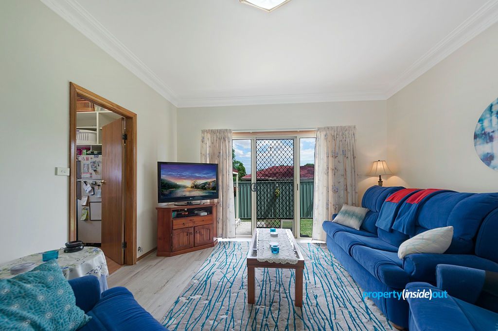 1 Cluden Close, Toongabbie NSW 2146, Image 2