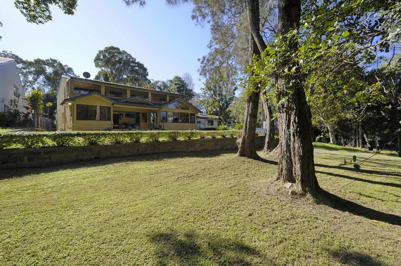 21 Kent Gardens, Soldiers Point NSW 2317