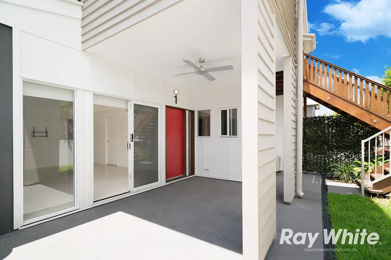 3 bedrooms Townhouse in 1/62 Fairfield Road FAIRFIELD QLD, 4103