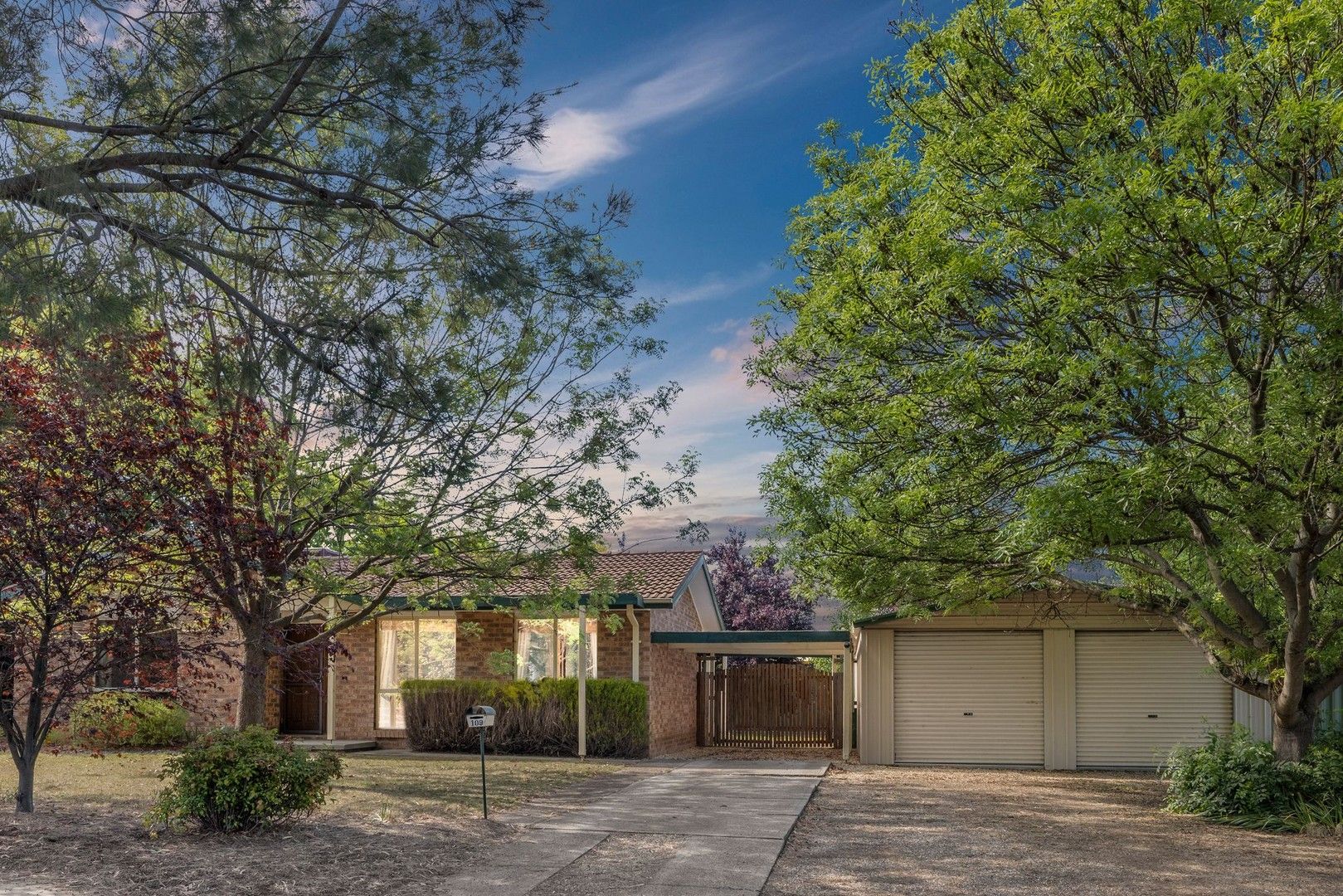 3 bedrooms House in 109 Clive Steele Avenue MONASH ACT, 2904