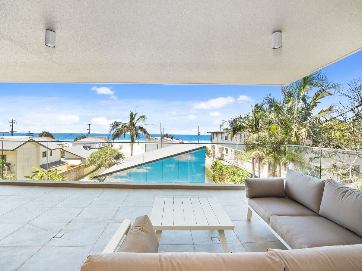 2/810 Pacific Parade, Currumbin QLD 4223, Image 1