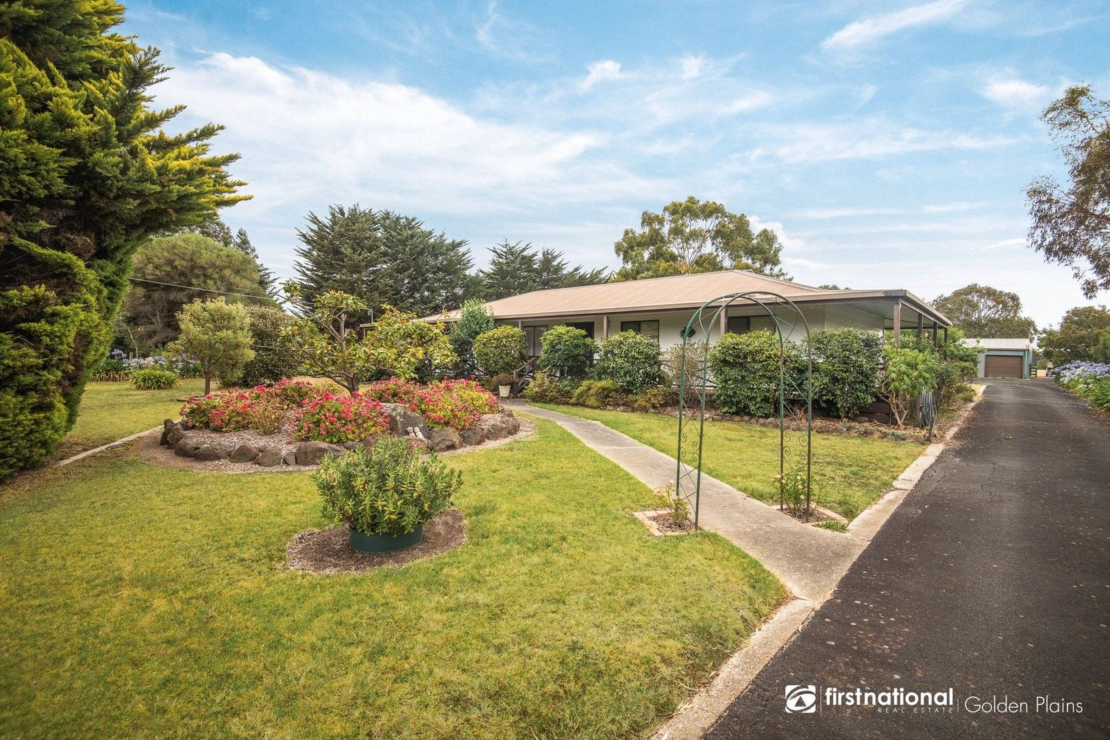 5 Yverdon Drive, Bannockburn VIC 3331, Image 0