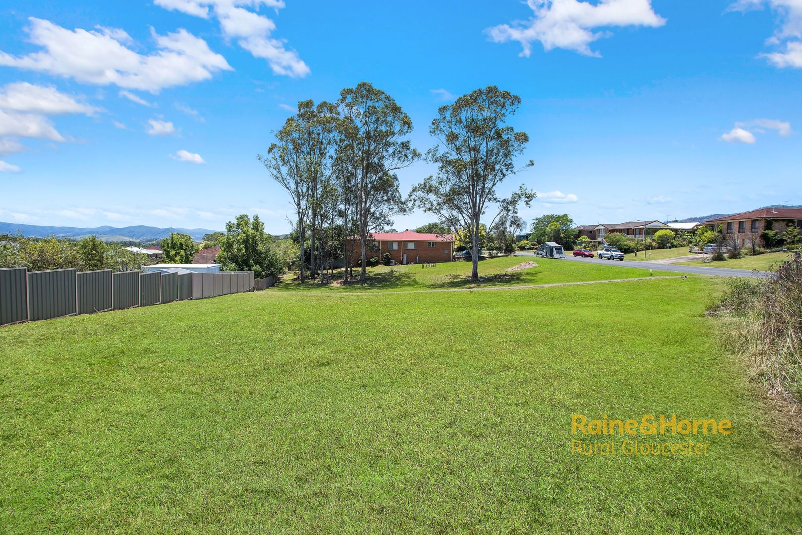 17 Laurie Street, Gloucester NSW 2422, Image 2