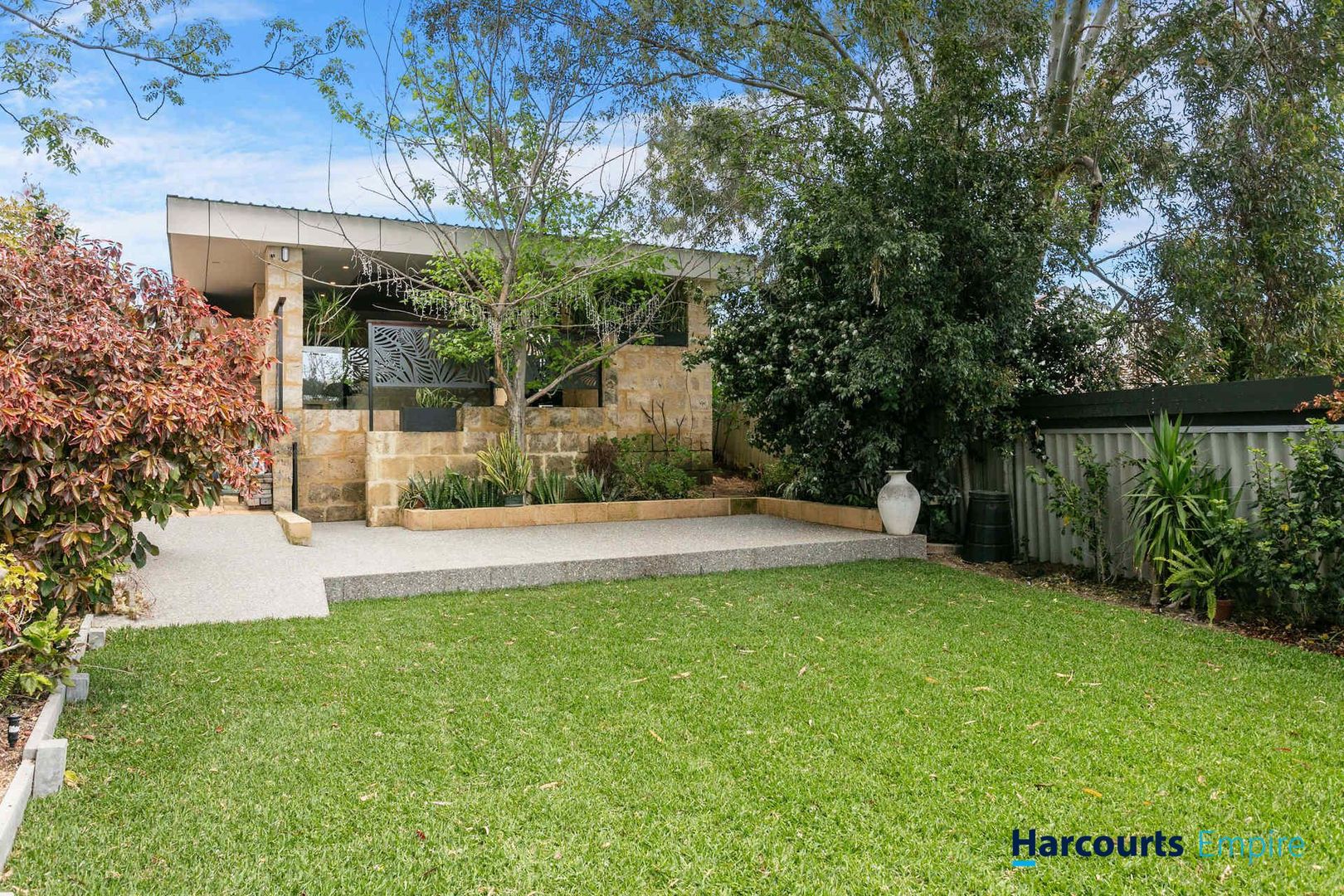 32 Dover Crescent, Wembley Downs WA 6019, Image 2