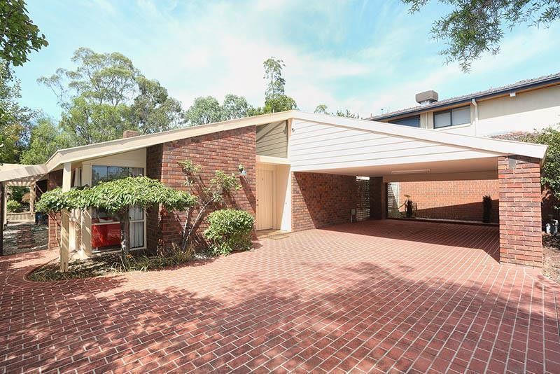 3 bedrooms House in 9 Malei Court TEMPLESTOWE VIC, 3106