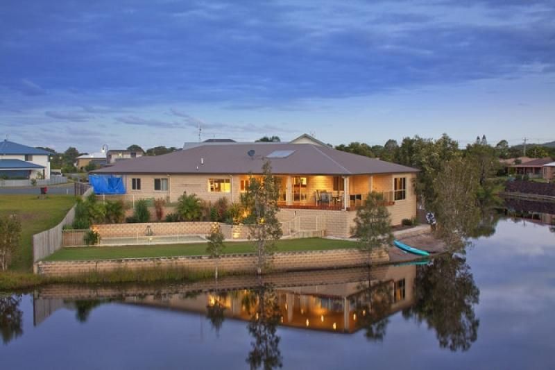 21 Reefwater Circuit, CABARITA BEACH NSW 2488, Image 0