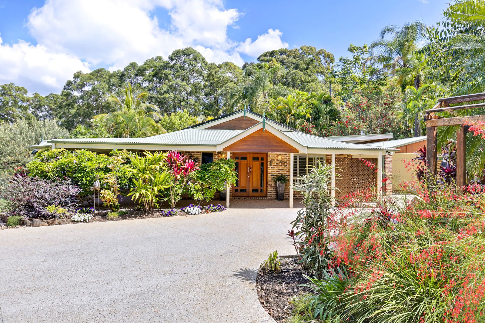 34 Towen Mount Road, Towen Mountain QLD 4560, Image 1