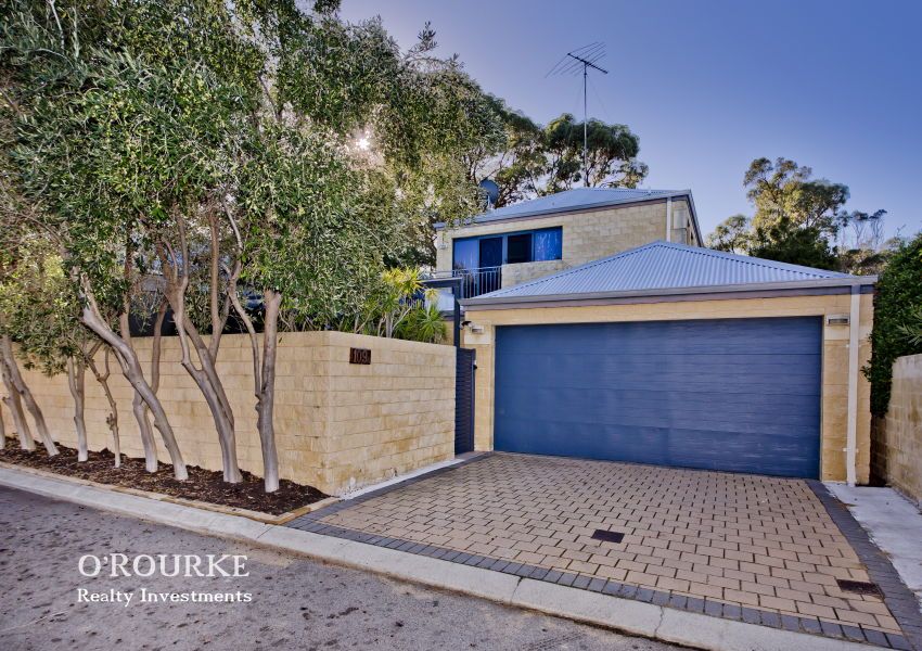 4 bedrooms Townhouse in 109A Burniston Street SCARBOROUGH WA, 6019