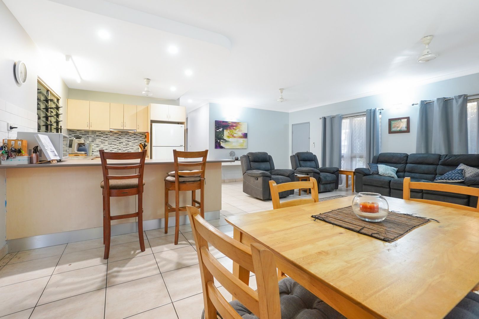 4 Riveren Court, Farrar NT 0830, Image 2