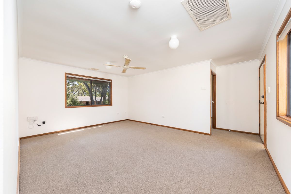 39 Caledonia Avenue, Woodside SA 5244, Image 2