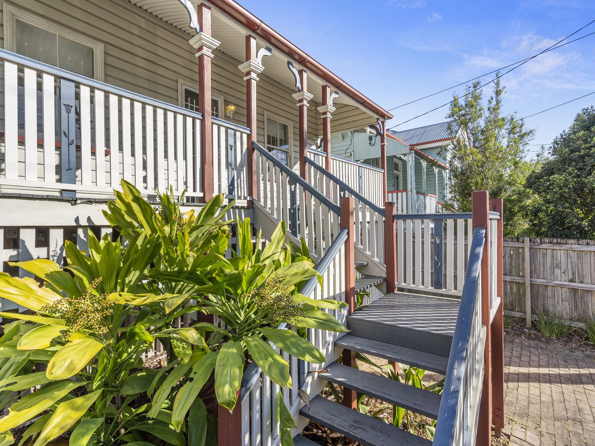 3 bedrooms House in 18 Lockerbie Street KANGAROO POINT QLD, 4169