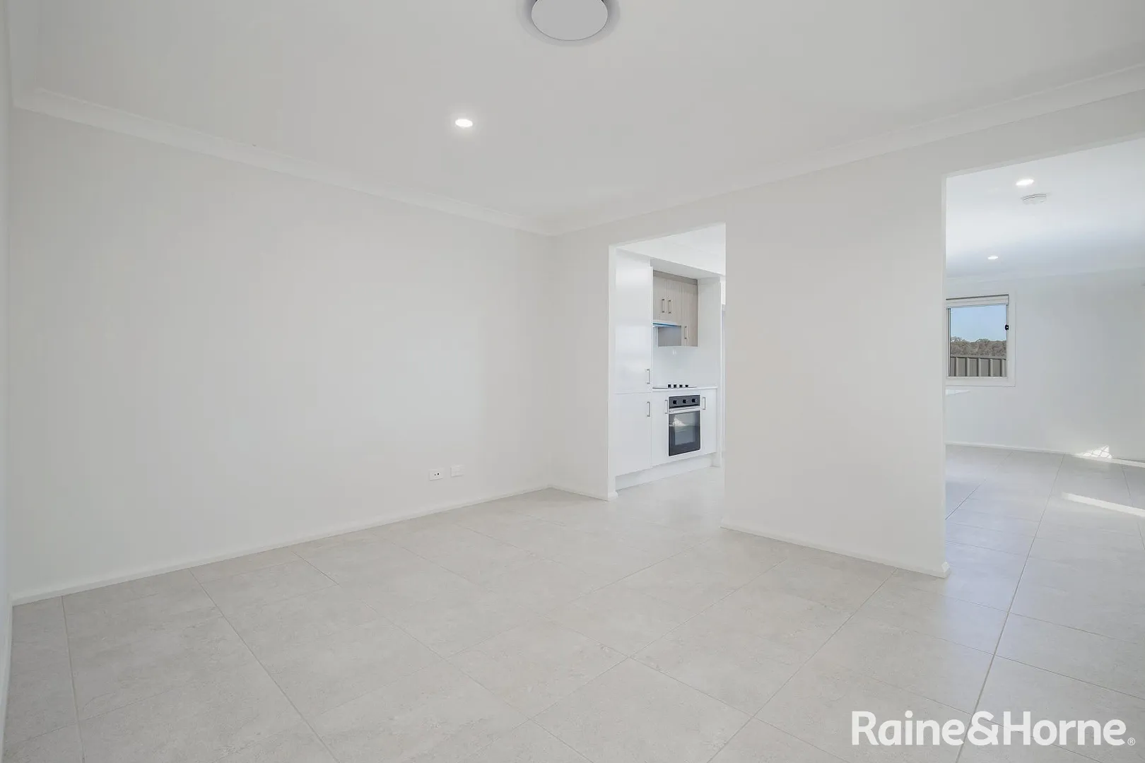 House in Lochinvar - View 3