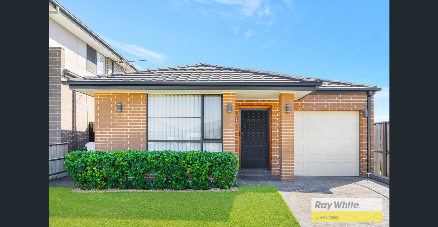 3 bedrooms House in 31 Varney Ave ELIZABETH HILLS NSW, 2171