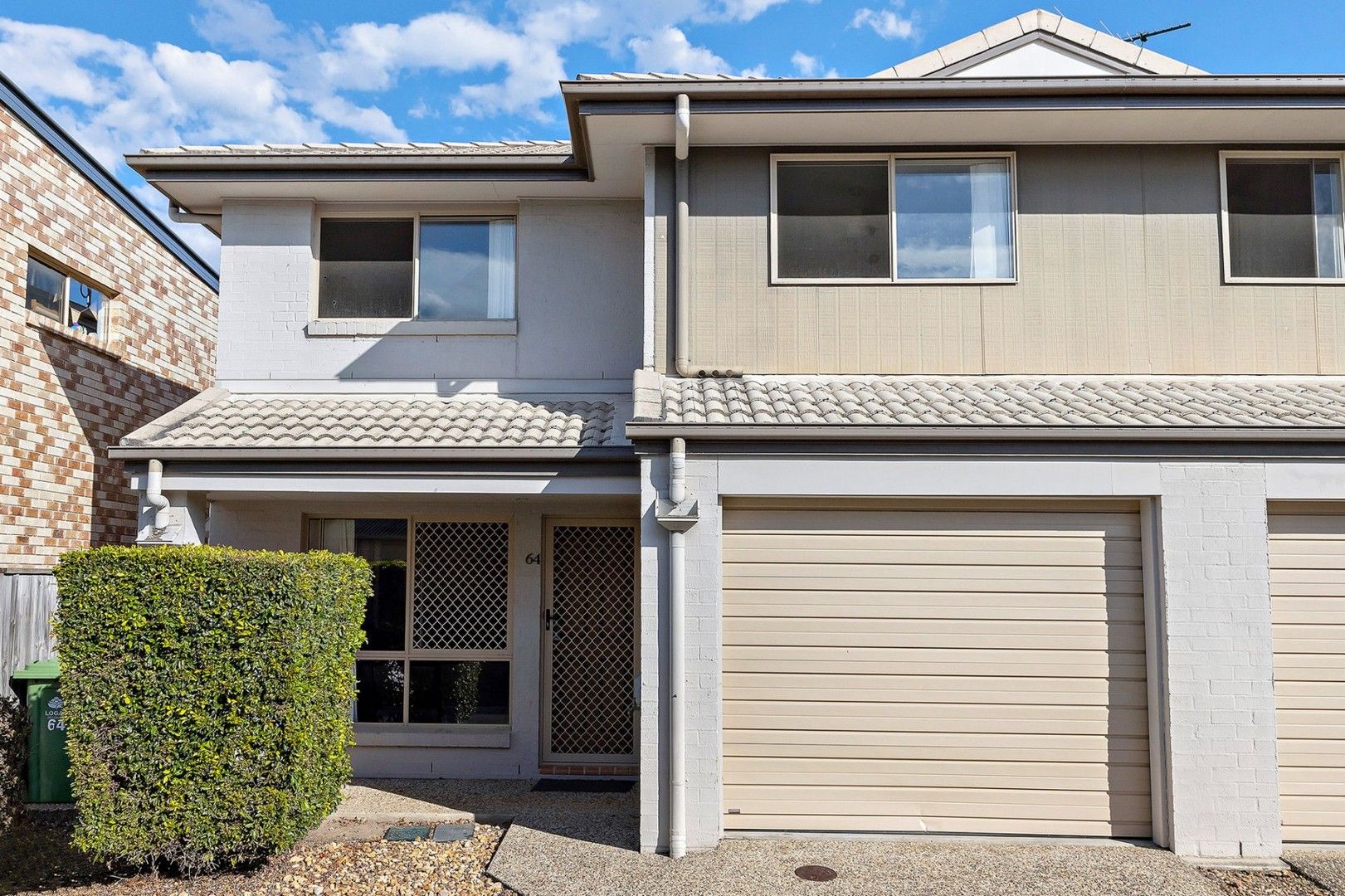 3 bedrooms Townhouse in 64/172-180 Fryar Road EAGLEBY QLD, 4207
