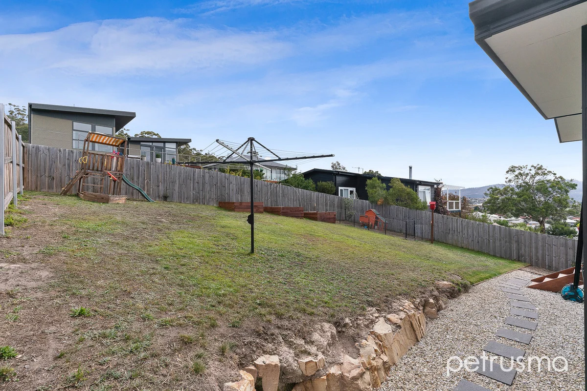 Additional image 32 of 64 Enchantress Street, Rokeby TAS 7019