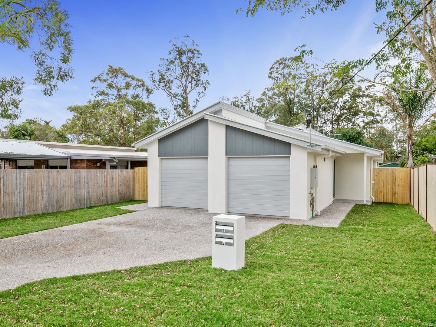 4 bedrooms Duplex in 1/3 Macaranga Street MARSDEN QLD, 4132