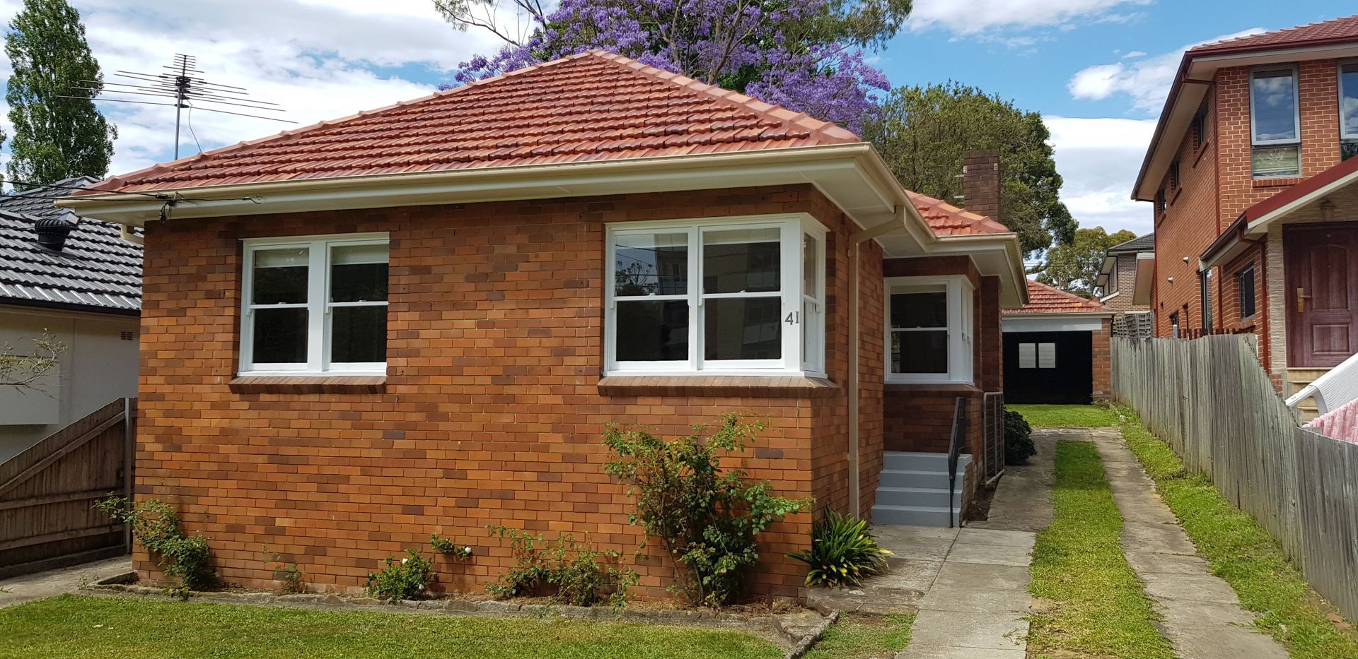 2 bedrooms House in 41 Douglas Avenue CHATSWOOD NSW, 2067