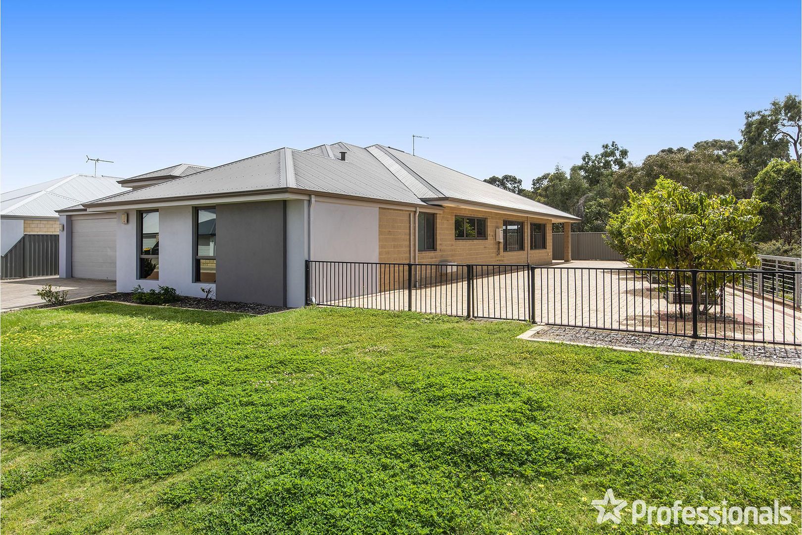 76 Partridge Bend, Byford WA 6122, Image 1