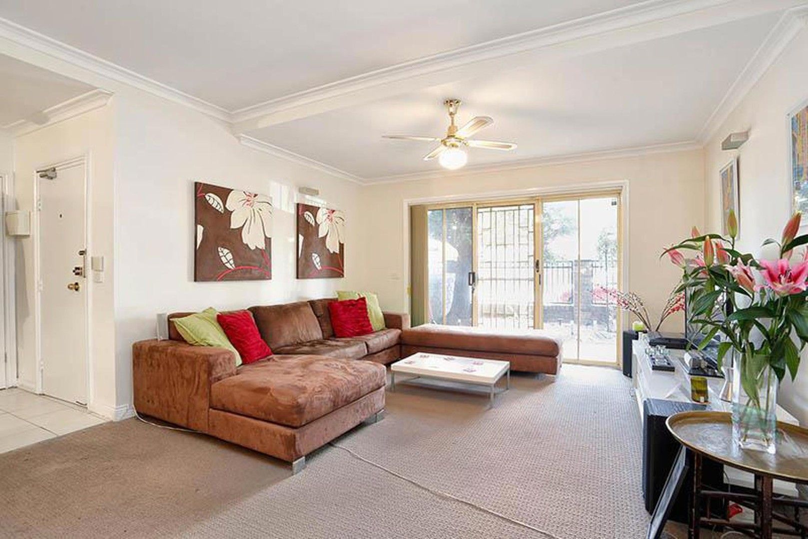 2 bedrooms Apartment / Unit / Flat in 12/1-7 Sandown Road ASCOT VALE VIC, 3032