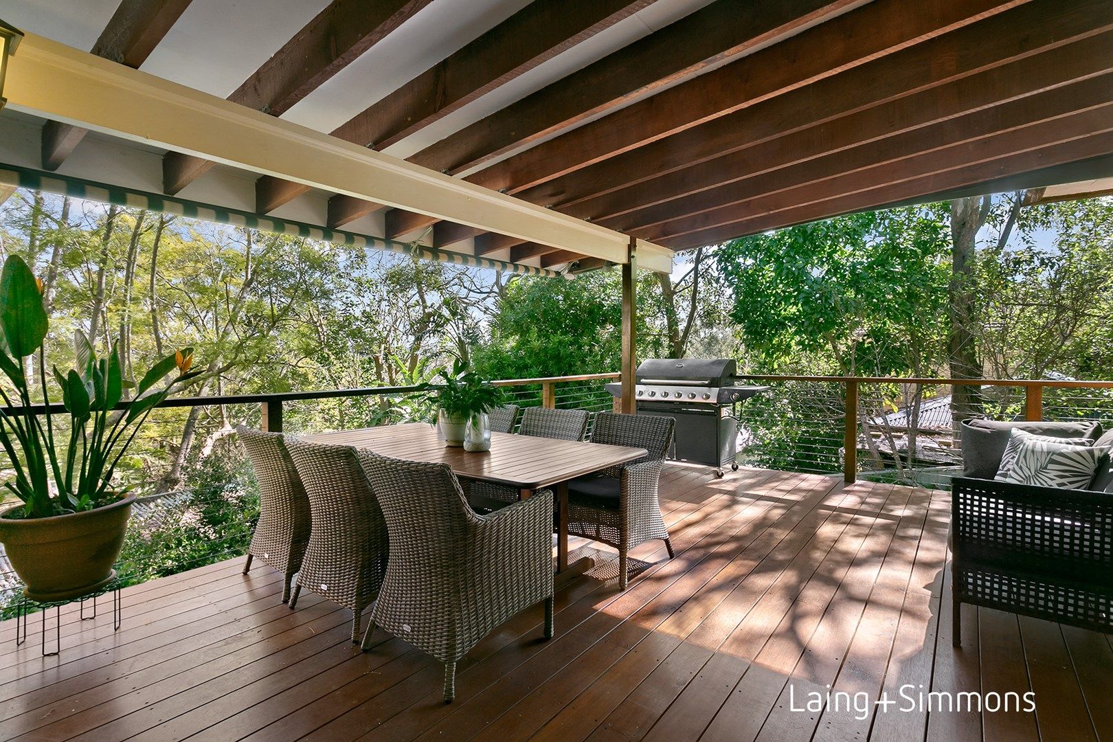 2 Bushlands Place, Hornsby Heights NSW 2077, Image 2