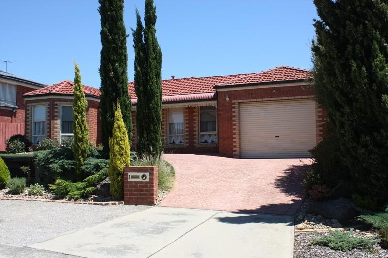 4 Merton Close, Sunbury Property History & Address Research Domain