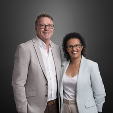 Vince & Linda Lock, Sales representative