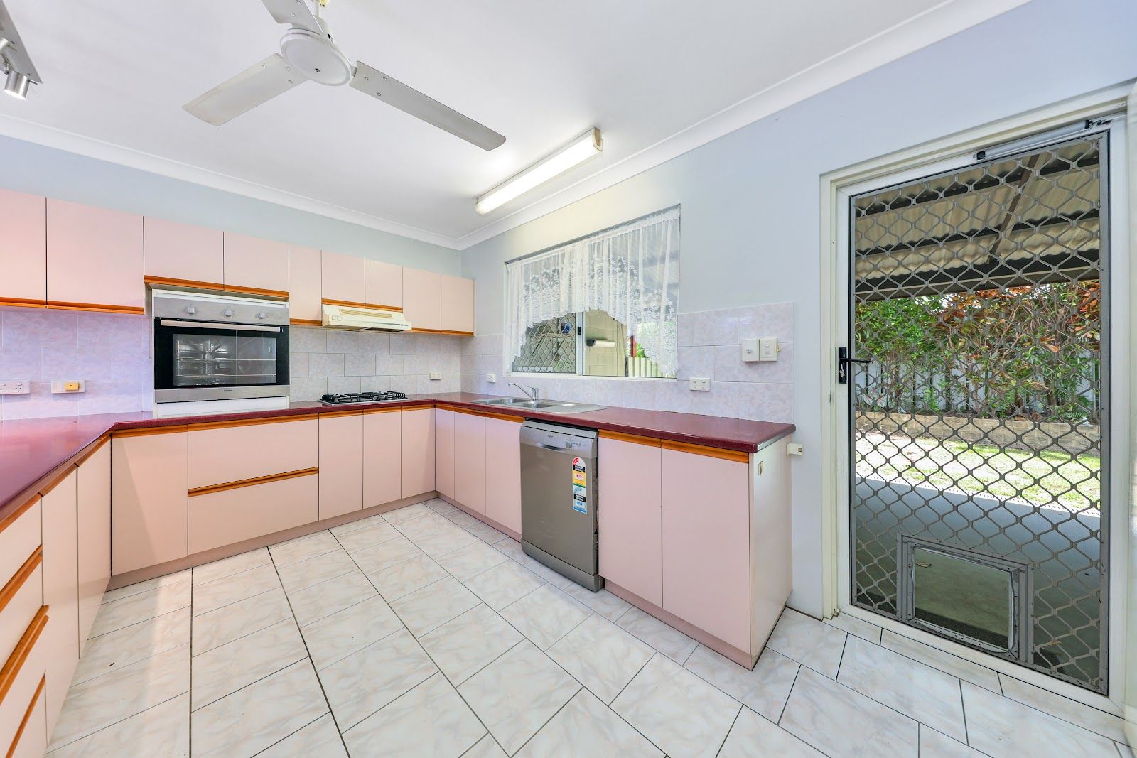 2/34 Hannibal Crescent, Gray NT 0830, Image 2