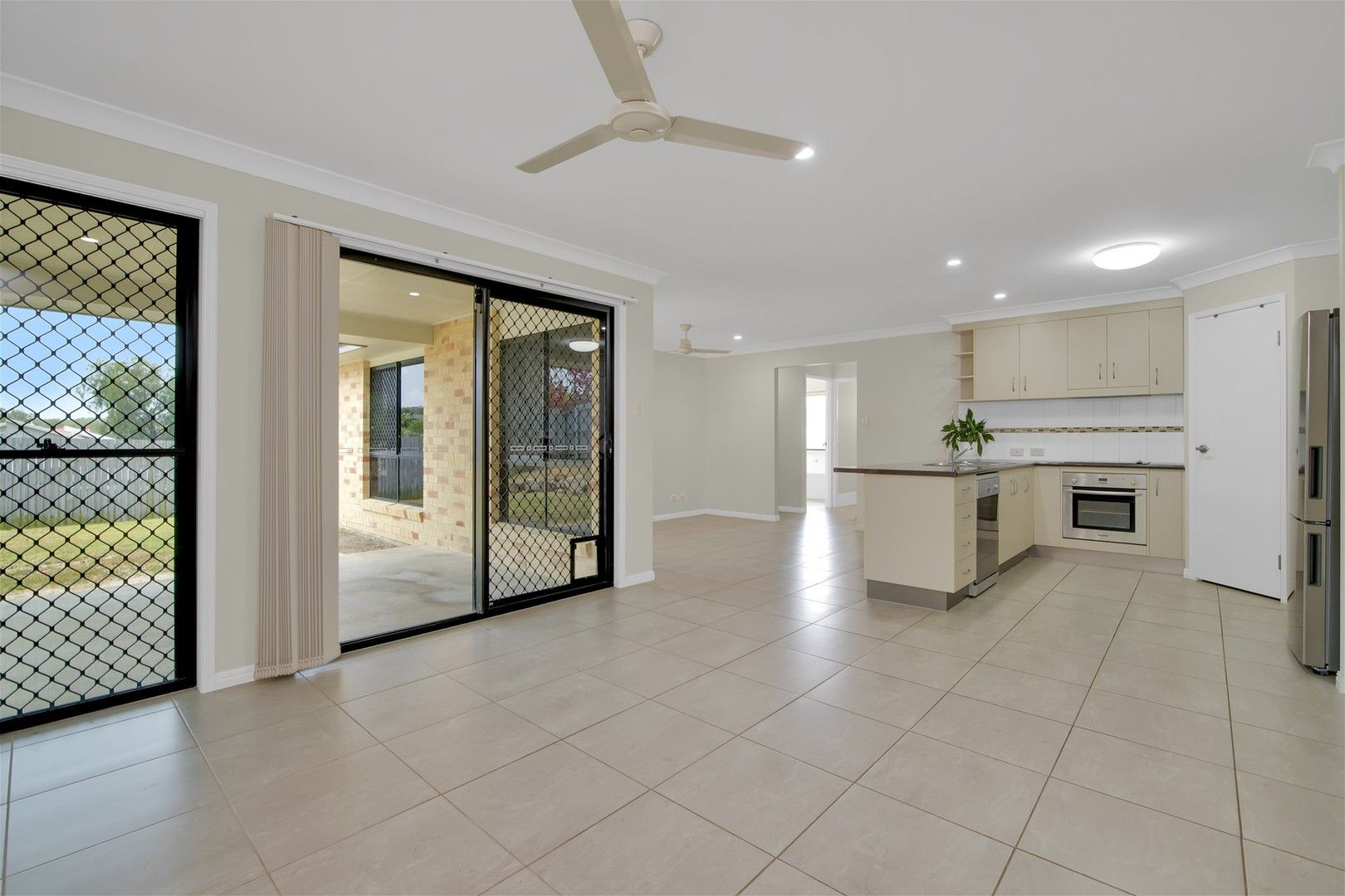 12 Sturt Court, Glen Eden QLD 4680, Image 0