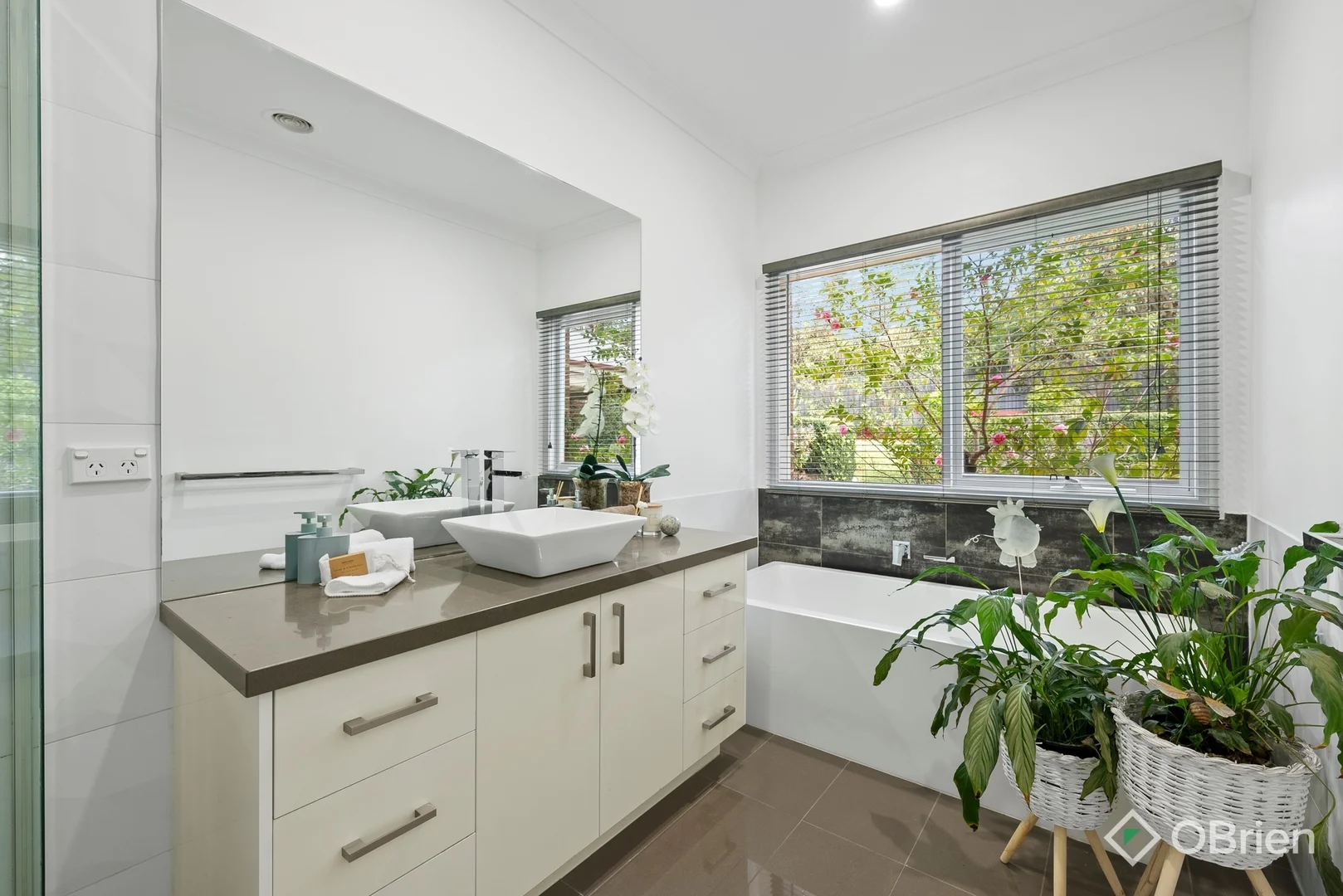 Additional image 9 of 10 Parkside Boulevard, Lysterfield South VIC 3156