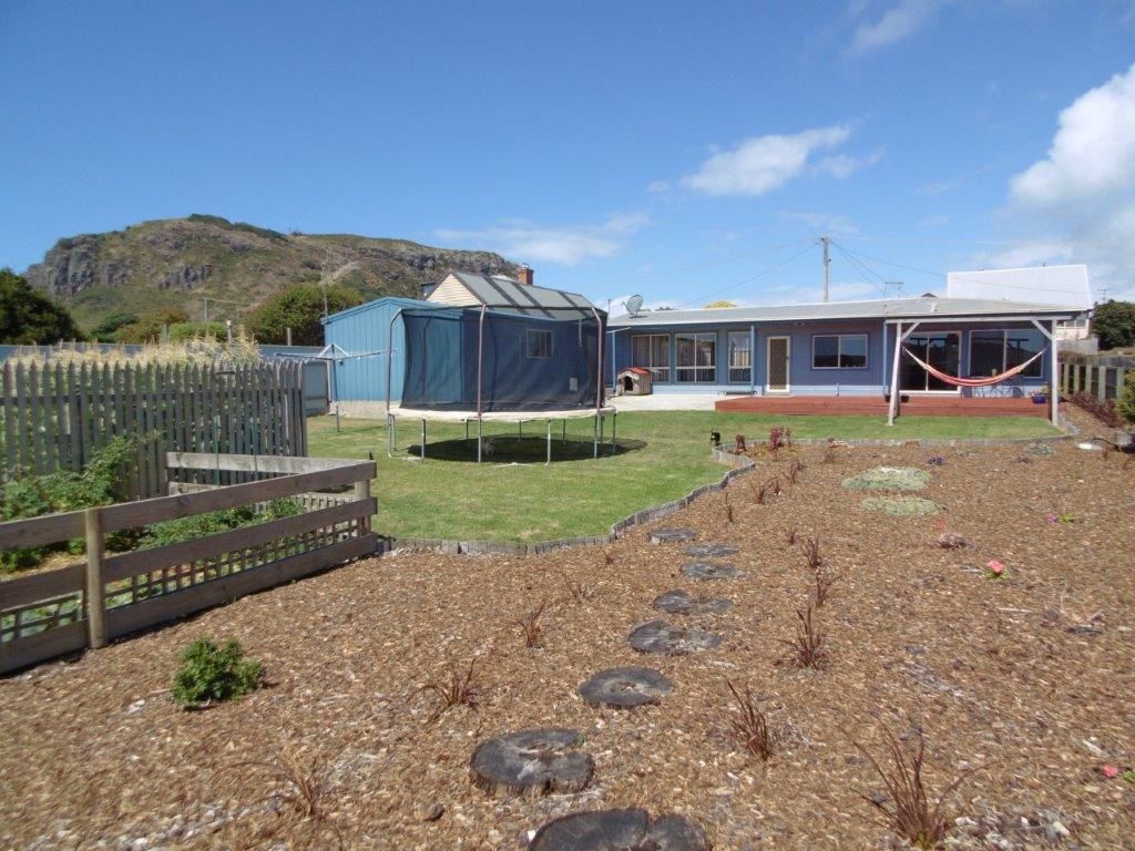 9 Rougemont Street, Stanley TAS 7331