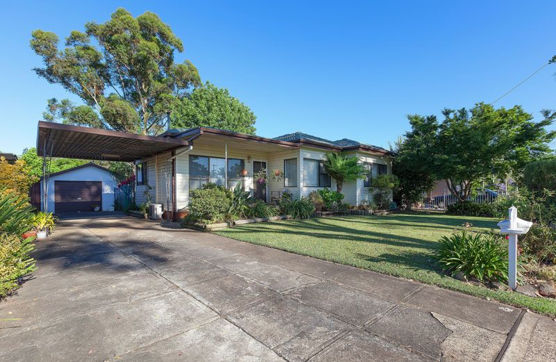 3 Clarence Street, Macquarie Fields NSW 2564, Image 1