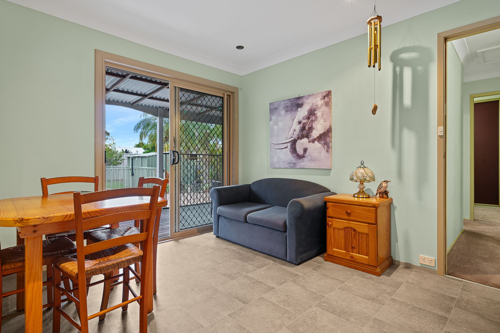 2 Laguna Parade, Berkeley Vale NSW 2261, Image 2