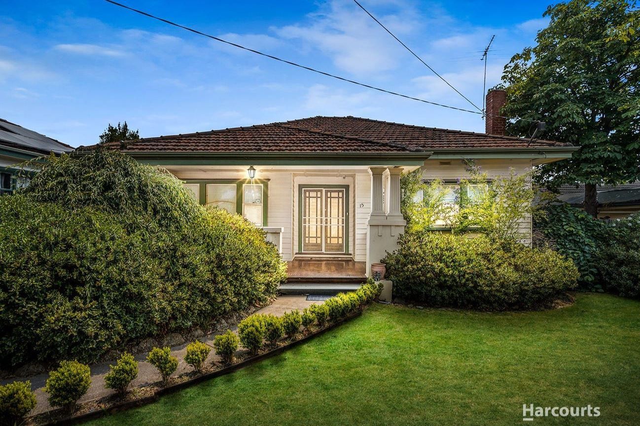 15 Sherbrook Avenue, Ringwood VIC 3134