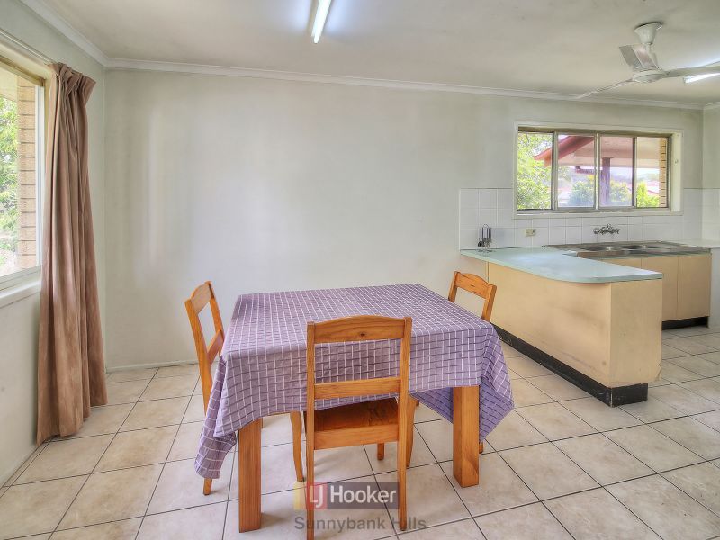 124 Bankside Street, NATHAN QLD 4111, Image 2