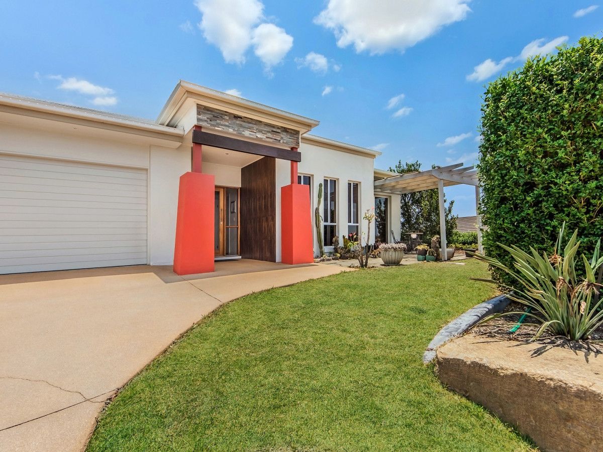 11 Aristotle Avenue, Augustine Heights Property History & Address