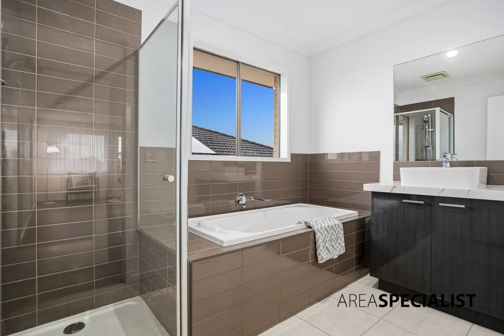 Additional image 10 of 22 Waltzing Drive, Lynbrook VIC 3975