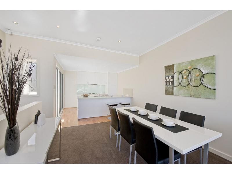 2/30 St Helena Place, Adelaide SA 5000, Image 0