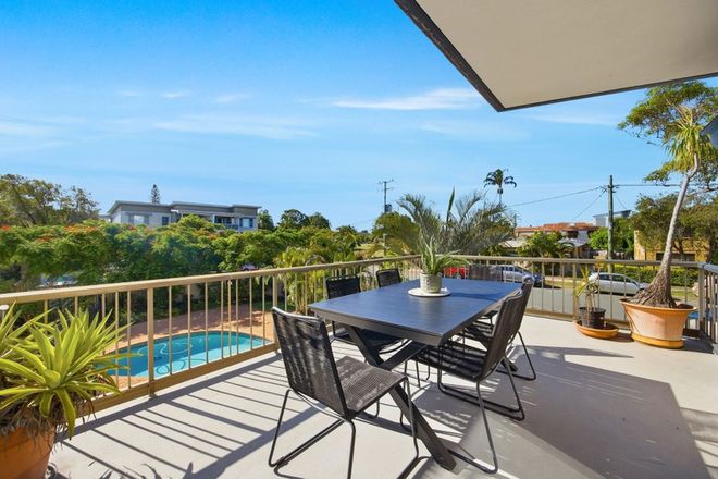 4/14 Brett Avenue Labrador 4215 - Image 3