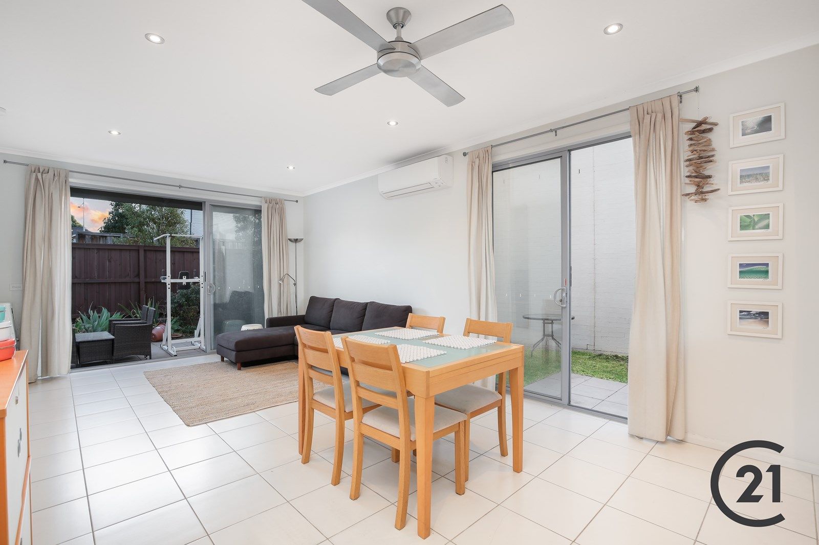 34 Caddies Boulevard, Rouse Hill NSW 2155, Image 2
