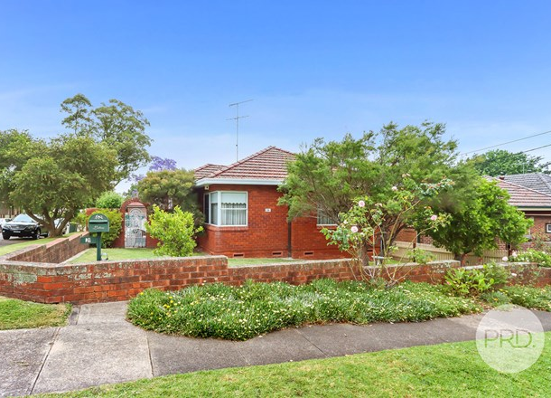 39 Mcraes Avenue, Penshurst NSW 2222