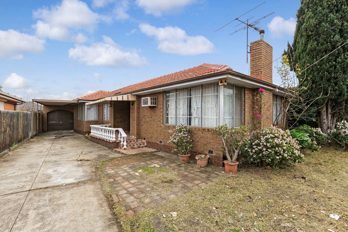 35 Mulhall Drive, St Albans VIC 3021, Image 0