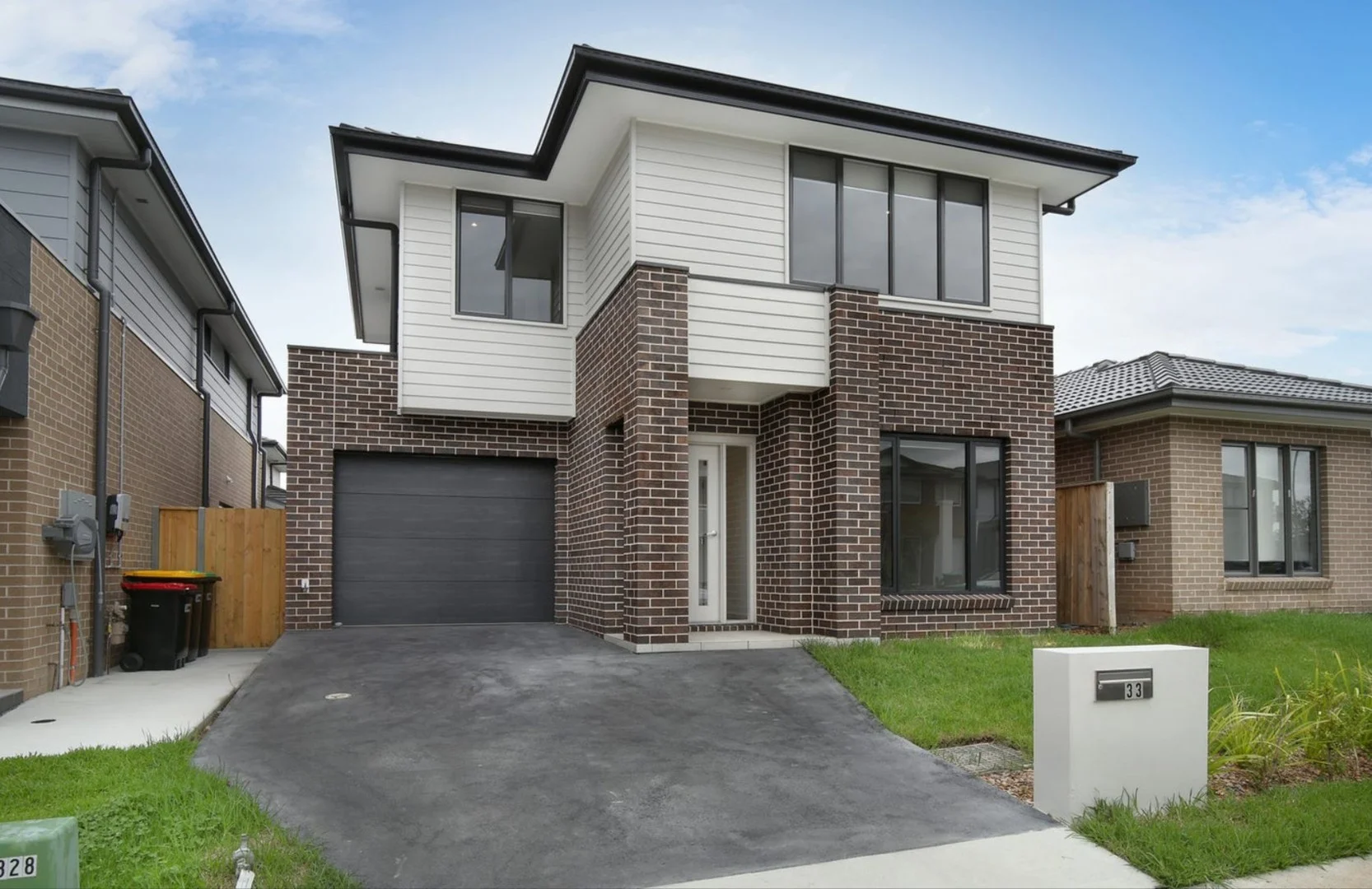 33 Parade Road, Leppington NSW 2179