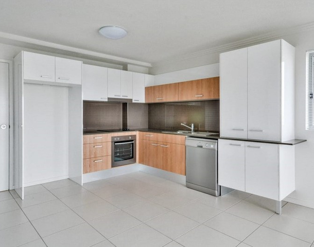 22/99 Birtinya Boulevard, Birtinya QLD 4575