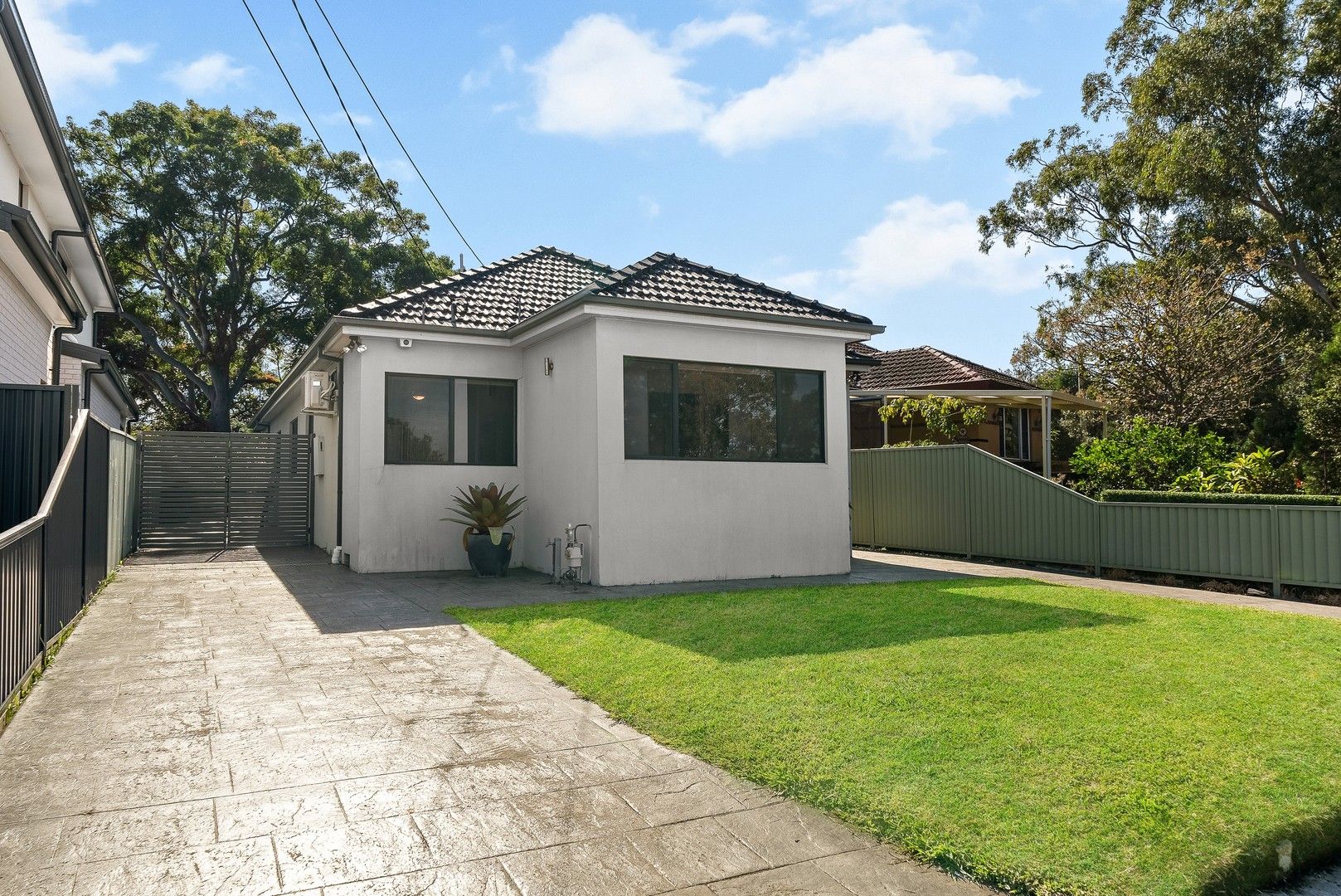 10 Roseland Ave, Roselands NSW 2196, Image 0